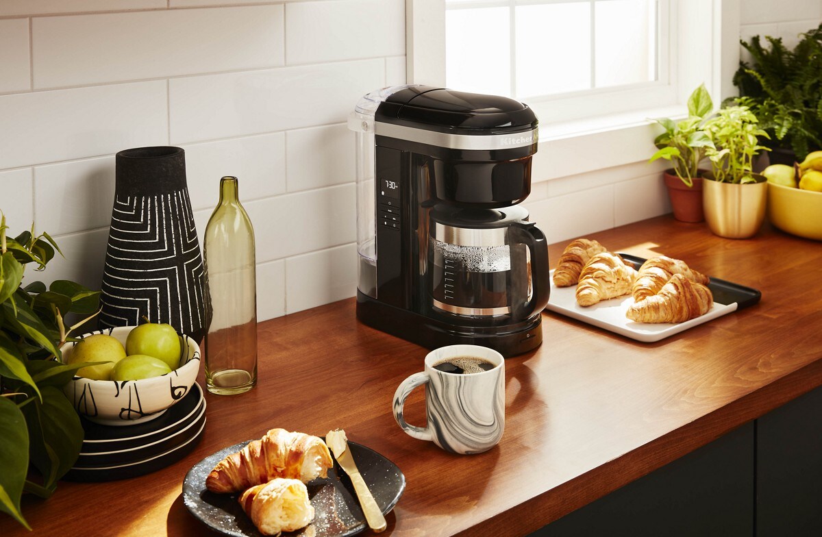 12 Cup Drip Coffee Maker with Spiral Showerhead - Onyx Black - Image 5