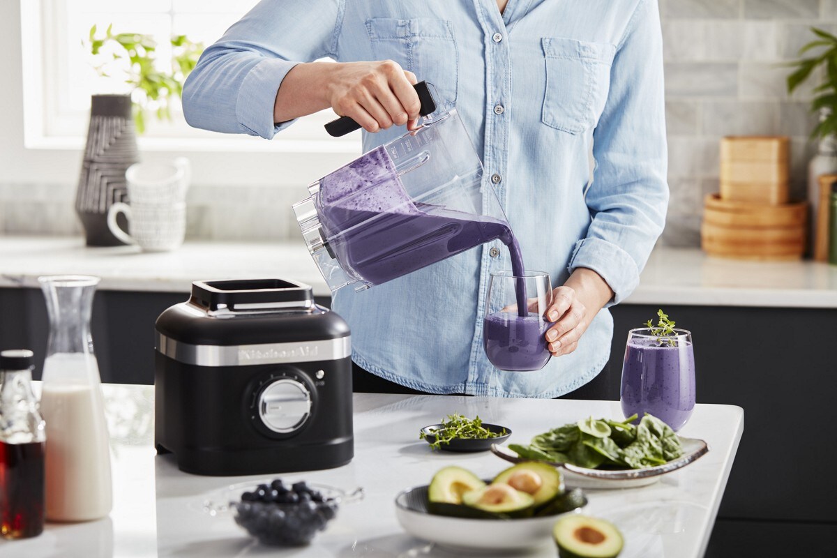 K400 Blender with 16- & 56-oz Jars - Black Matte - Image 5