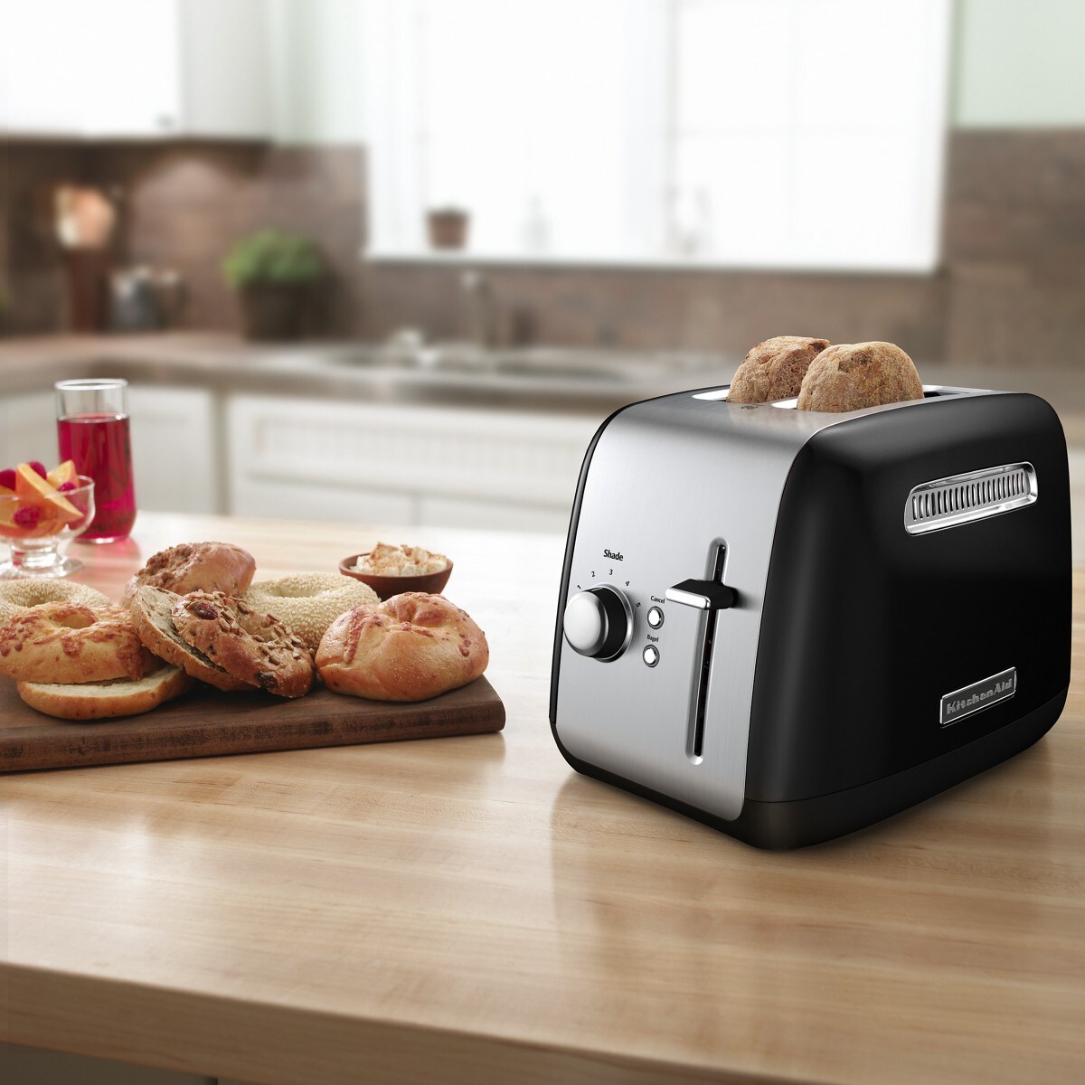 Refurbished 2-Slice Toaster with manual lift lever - Onyx Black - Image 5